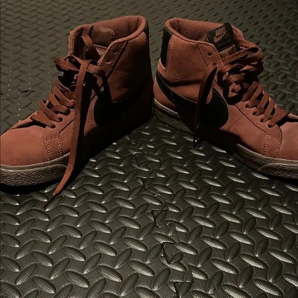 Nike SB Zoom Blazer Mid Oxen Brown Black Size Mens 8 Women’s 9.5 - Picture 11 of 12